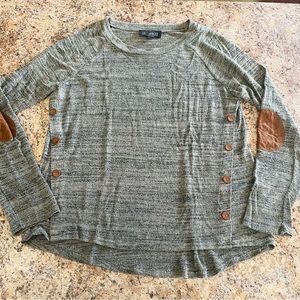 Sweet Wanderer Green Long Sleeve Shirt with Elbow Patches, Size L